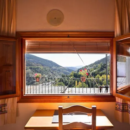 Hotel La Fragua I *