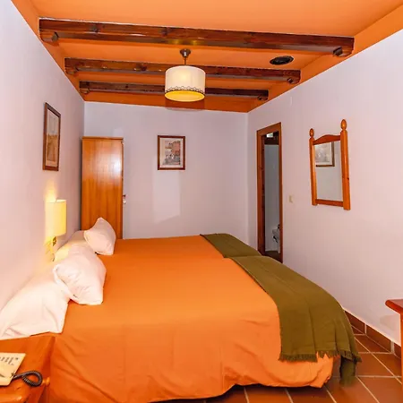 La Fragua I Hotel *