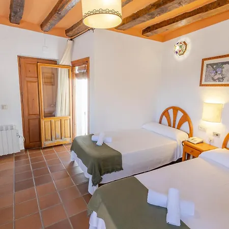 Hotel La Fragua I *