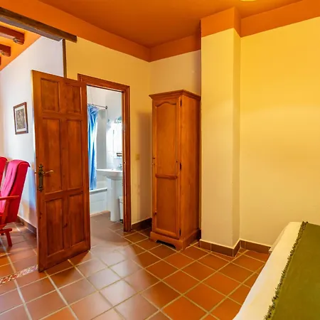 Hotel La Fragua I *