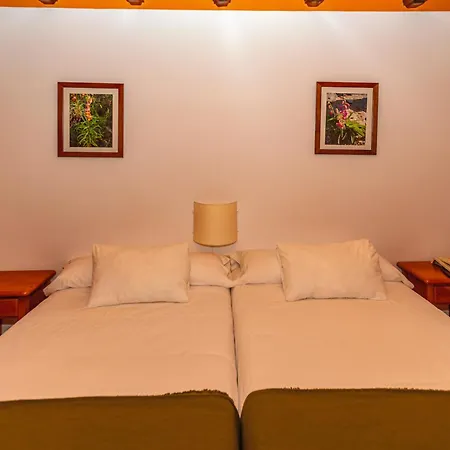 La Fragua I Hotel